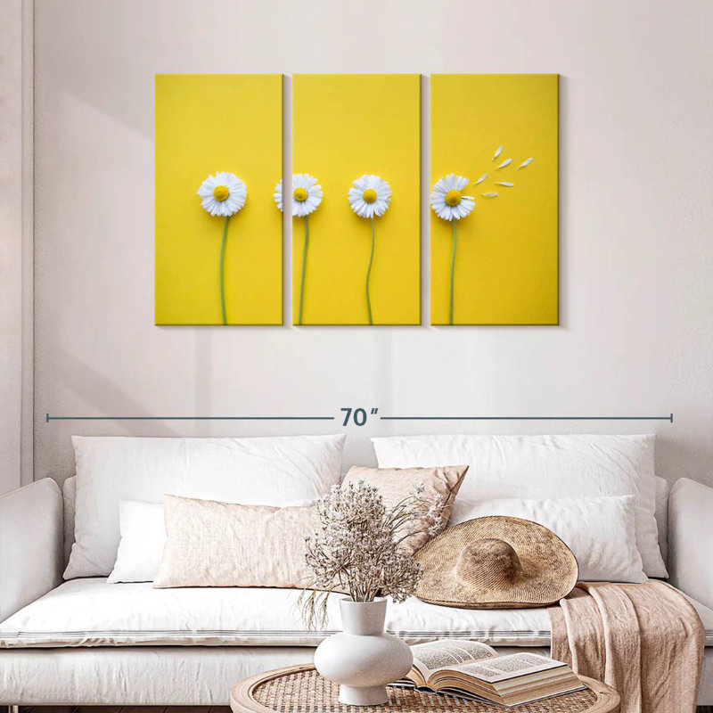 Harnek Four White Daisies, 28" H x 45" W