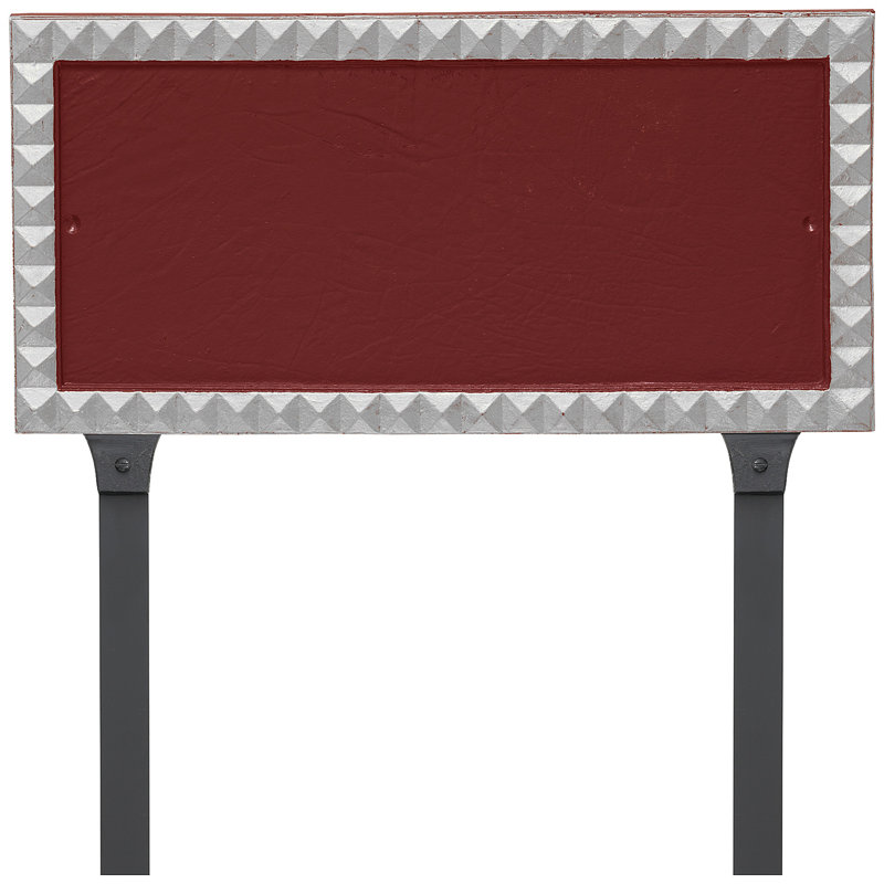 Plaque d'adresse sur une ligne rectangulaire avec piquets de pelouse Cairo, Rouge brique / argent, Oui