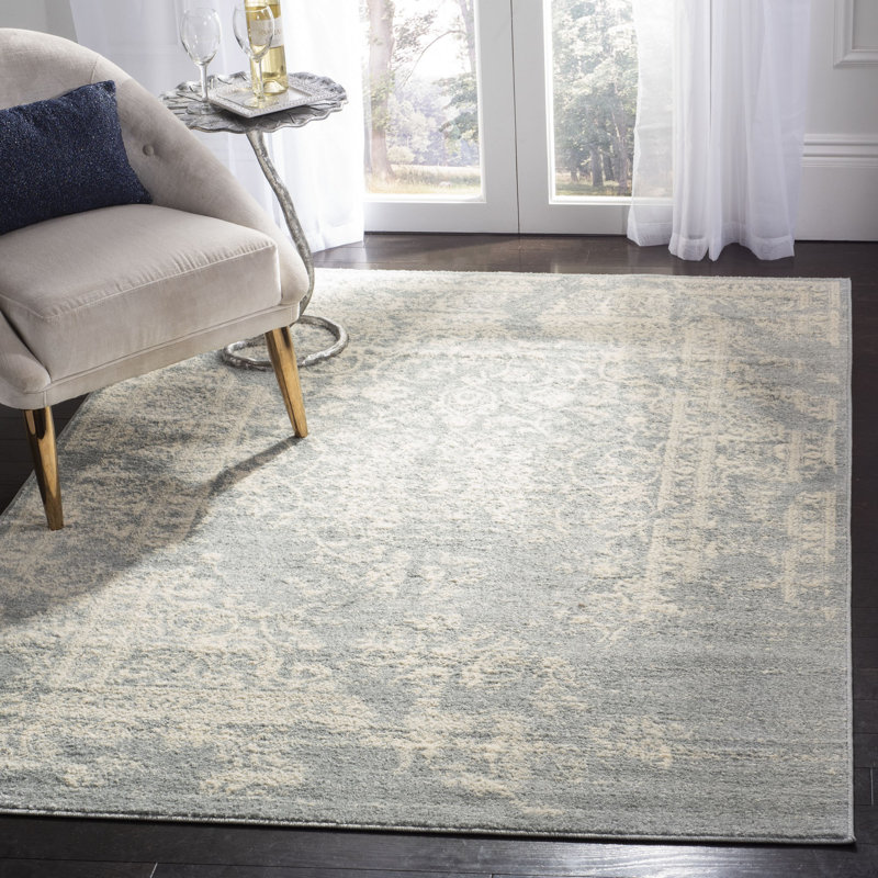 Eslinger Oriental Area Rug, Rectangle 122 x 183 cm