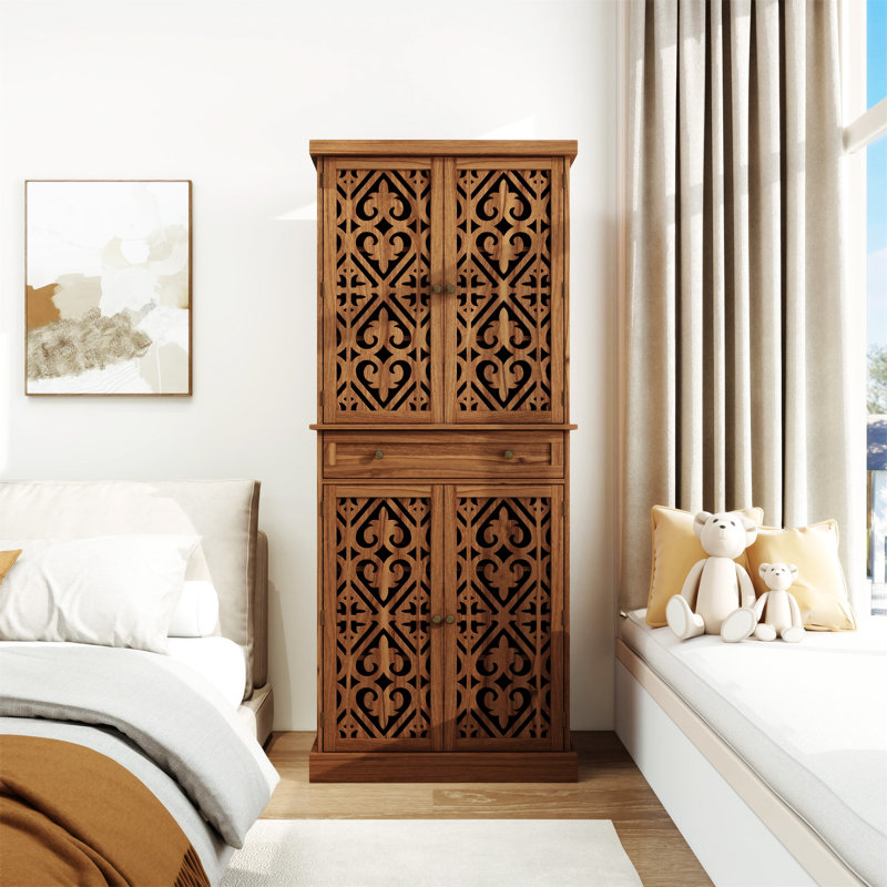 Armoire 4 portes avec 1 tiroir