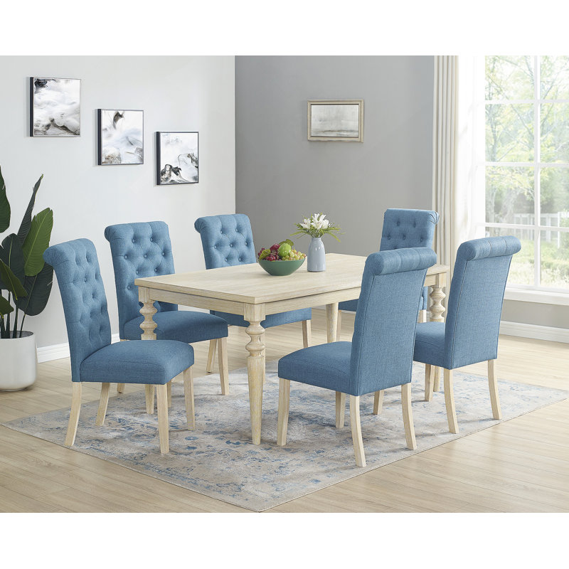 Ensemble de table de salle à manger 7 pièces avec chaises rembourrées confortables, idéal pour les salles à manger compactes et les décors modernes
