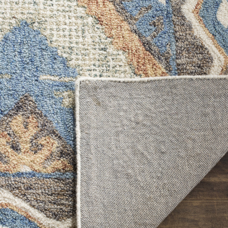 Sebrite Hand Tufted Wool Southwestern Rug, Rectangle 4' x 6'
