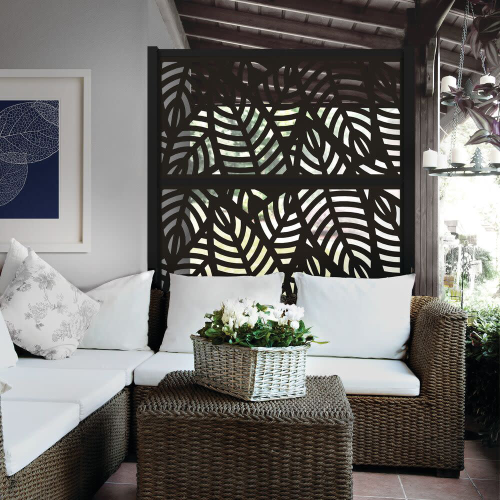 2 ft. x 4 ft. Sanibel Decorative Screen Freestyle Finish: Umber