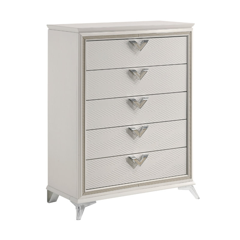 Commode haute Dery, 5 poignées triangulaires en chrome, blanc, or