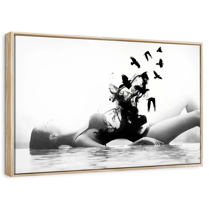 Femme libre, 25 po x 17 po, Cadre flottant en bois naturel