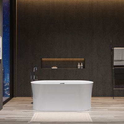 Baignoire autoportante contemporaine autoportante en acrylique blanc brillant avec trop-plein