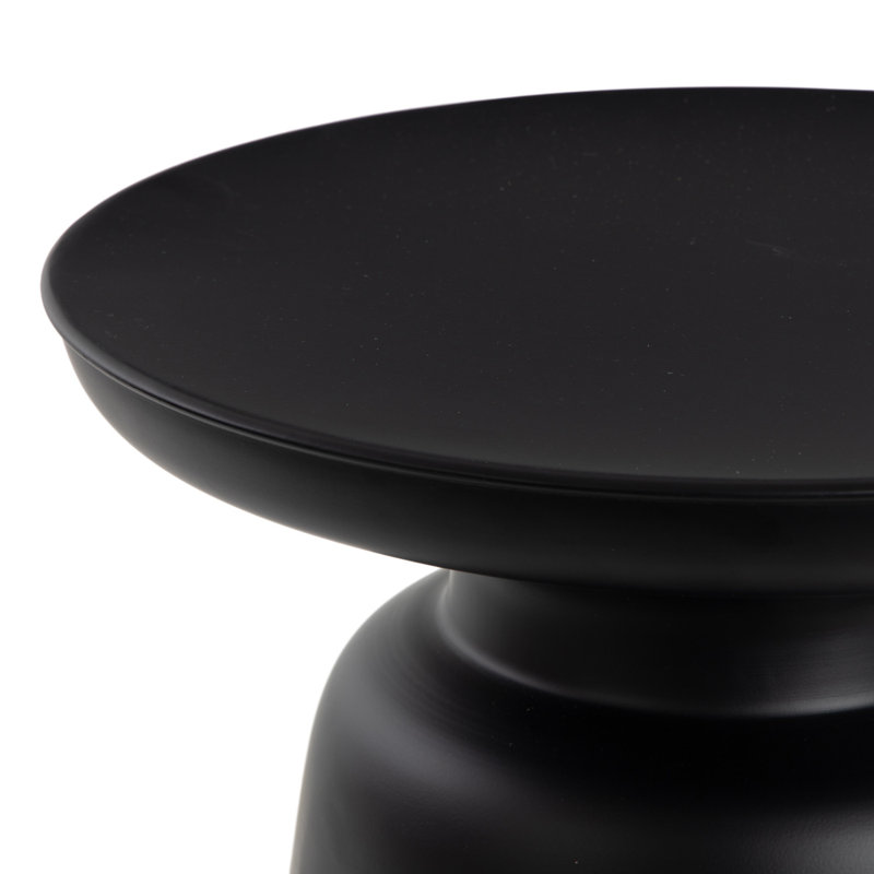 Table d'appoint Belana, Noir, H 18 po x l 13,6 po x P 13,6 po