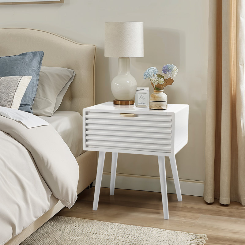 Table de chevet en bois massif Olijah, Blanc / Blanc
