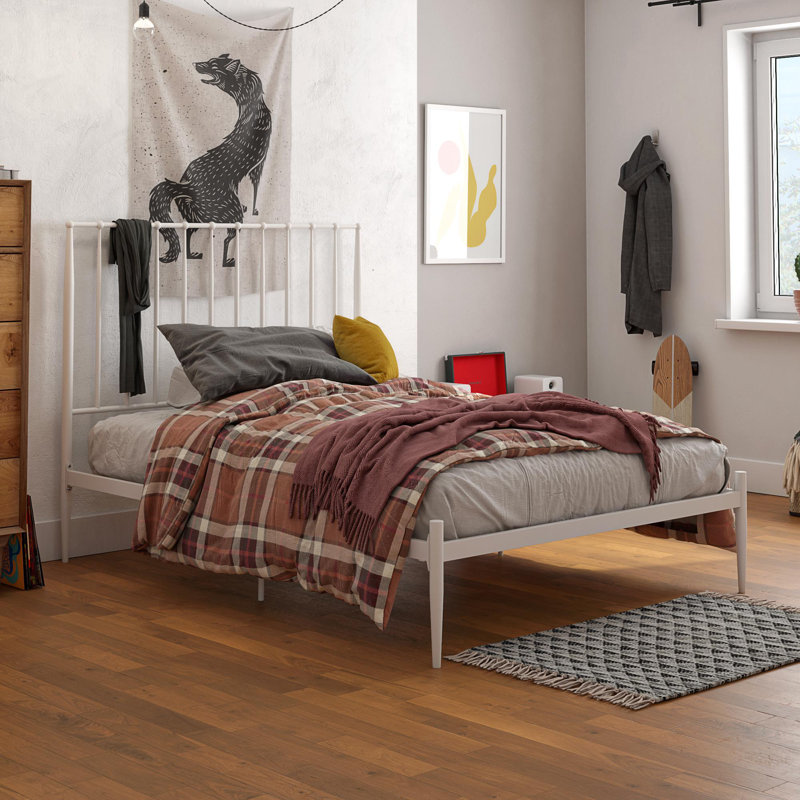 Wolak Metal Bed, Double (4'6), White