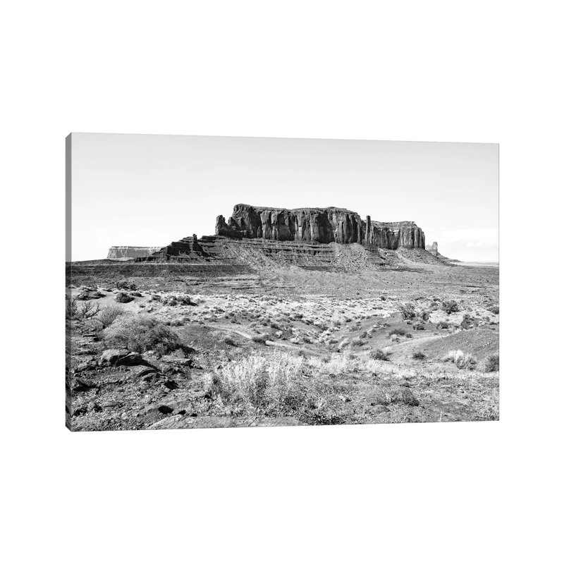 Monument Valley Navajo Tribal Park IV by Philippe Hugonnard - Wrapped Canvas Print, 101.6 cm H x 66.04 cm W x 1.91 cm D