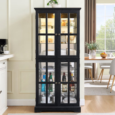 Vitrine exquise avec quatre portes en verre et tablettes réglables, idéale pour mettre en valeur des objets de collection à la maison ou au bureau