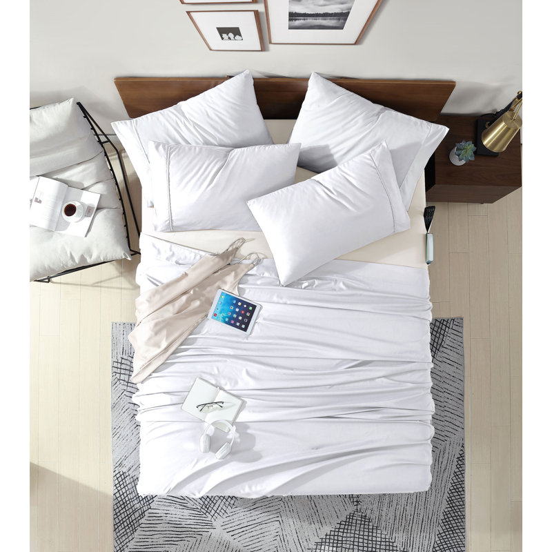 Swift Home Smart Pocket Fitted Sheet - Essential 1800 Series Microfiber - Fits Mattress up to 14" Thick - Convenient Storage, Peach Fuzz, Durable, Easy Care