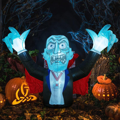 Vampire Centerburg avec manteau lumineux rouge