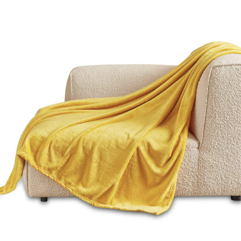 Bedsure Soft Fluffy Fleece Throw Blanket for Sofas&Beds, 200cm x 150cm, Spicy Mustard