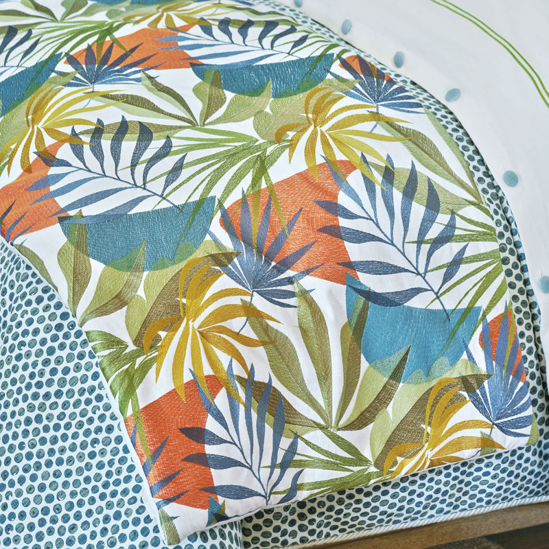 Kona Abstract Cotton Bed Runner, King