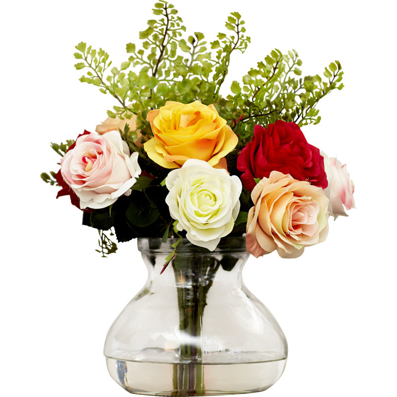 Arrangement floral rose dans un vase, Assorted