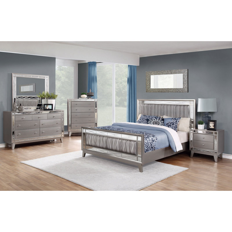 Ensemble de chambre à coucher standard 4 pièces Dareck, Double