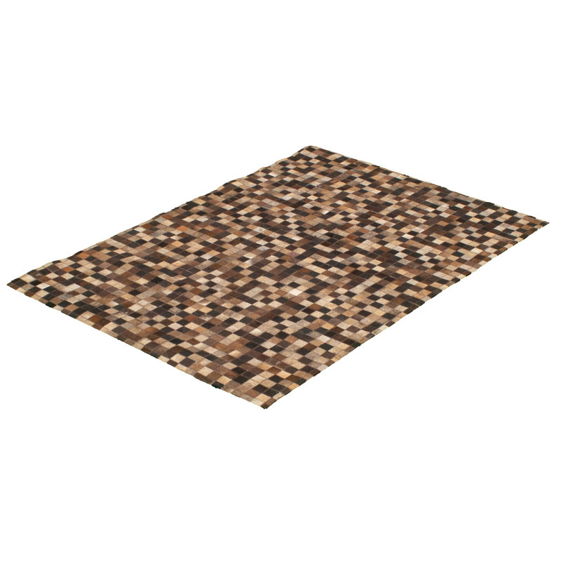 Tapis brun / noir en cuir de vache fait à la main à motif patchwork de 3 pi 11 po x 5 pi 10 po Lanagan
