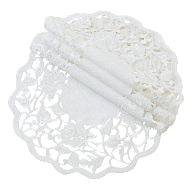 Olney Polyester Floral Round Doily, 16" L x 16" W