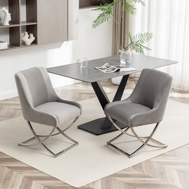 Chaise d'appoint rembourrée en velours Elian, Gris