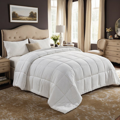 King Size Checkered Duvet Insert. Durable, comfortable, and skin-friendly. A thick, warm, and breathable quilt suitable for all seasons. An ideal Christmas gift.
