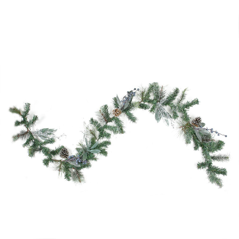 Guirlande de Noël artificielle mixte 6 pi x 10 po pin et bleuets