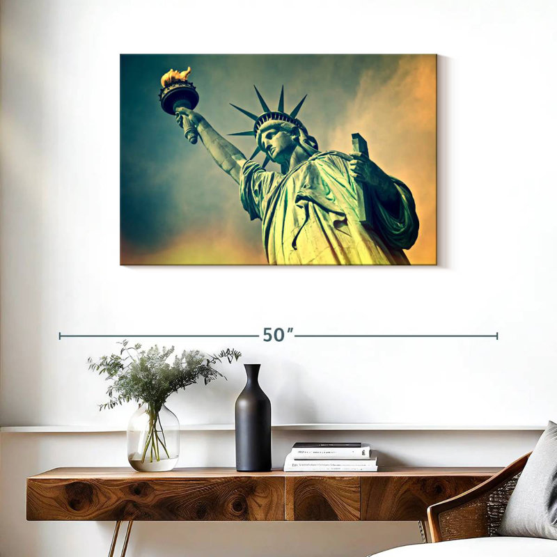 Kavia Iconic Liberty Statue, 24" H x 36" W