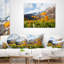 Mountain Meadow avec fleurs jaunes - coussin à imprimé floral