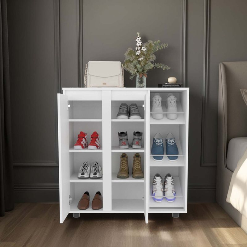 Armoire de rangement à chaussures blanche à 2 portes avec 8 tablettes fermées