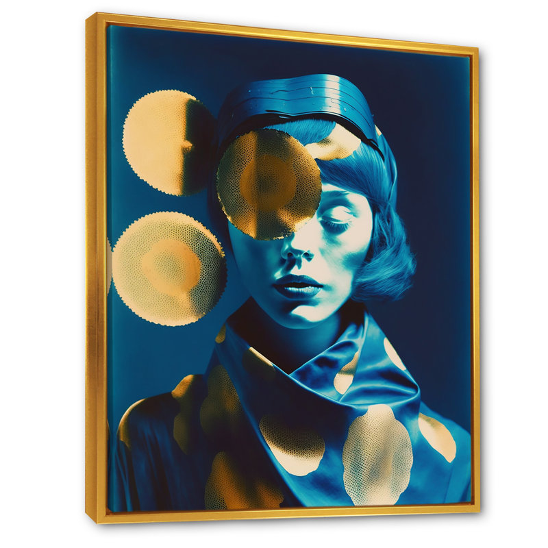 Earvin Avant Garde, modèle en or et bleu rétro sur toile, H 32 po x l 24 po x P 1 po, Cadre flottant doré