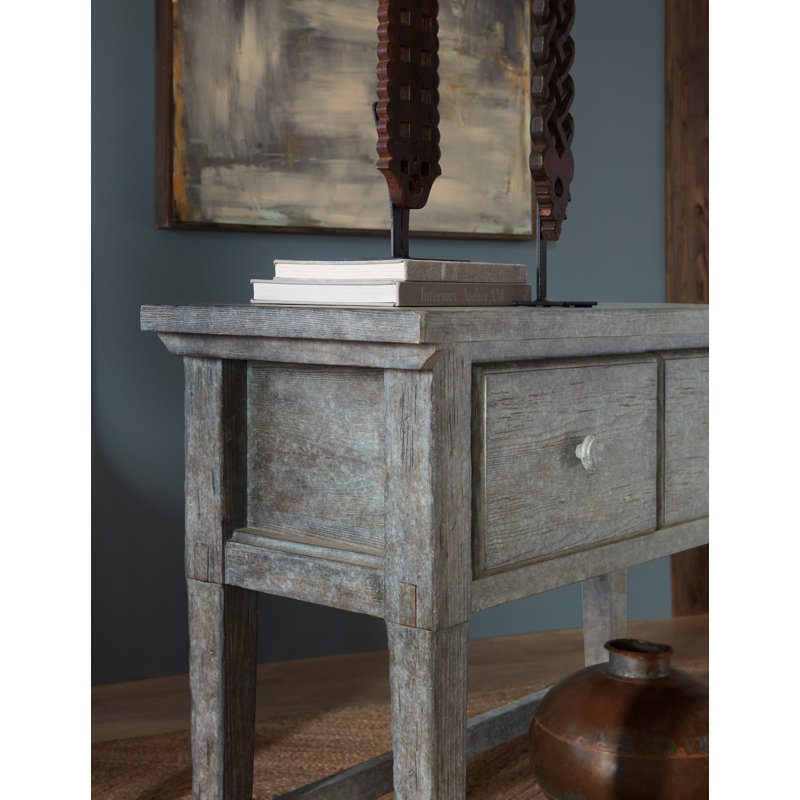 Commerce & Market Stonewashed Console
