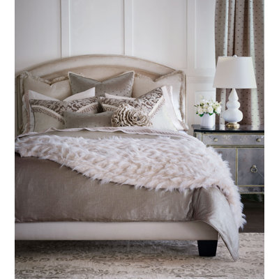 Cecilia Traditional Cotton Blend Duvet Cover