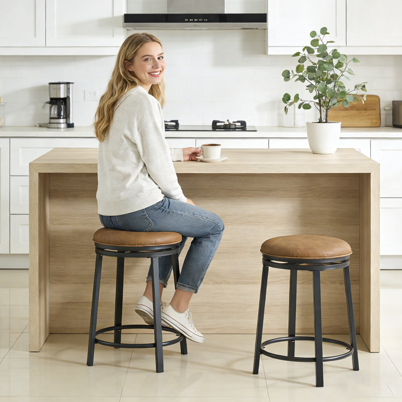 Ensemble de tabourets de bar à hauteur de comptoir de 8 tabourets pivotants de 23 po avec siège en similicuir et structure en métal pour îlot de cuisine, bar à déjeuner, café - brun