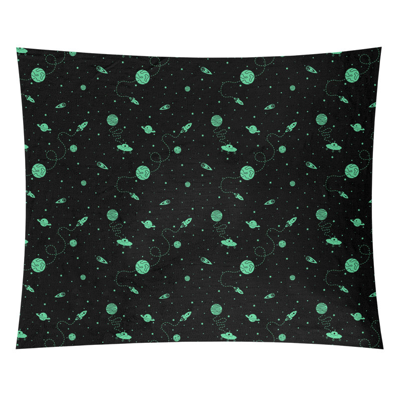 Avicia Machine Tapestry - Rod Included, 27.5" H x 37.5" W, Green/Black, Indoor/Outdoor