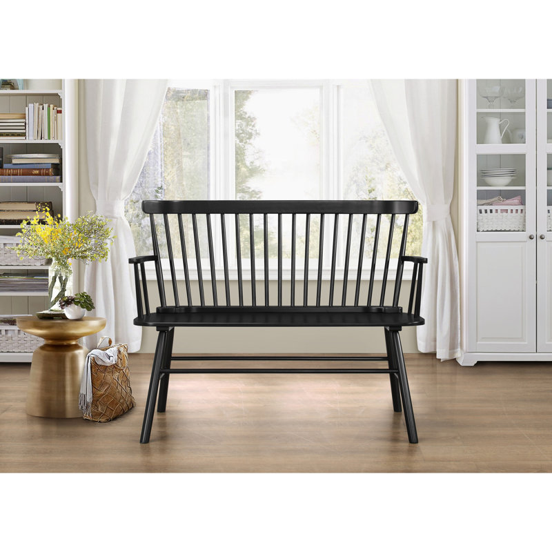 Intérieur de la chaise en bois noir avec dossier à broche