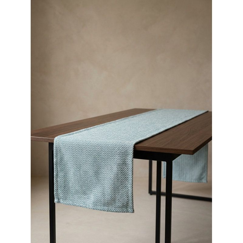 Chemin de table intérieur / extérieur turquoise Herringbone Bay 14 x 72 po