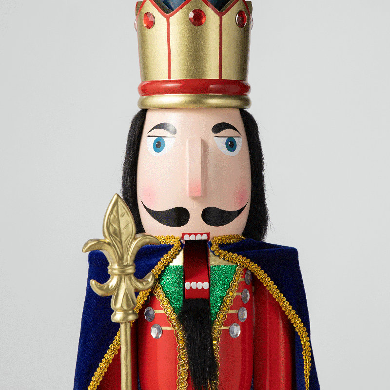 Casse-noisette en bois Harrill King