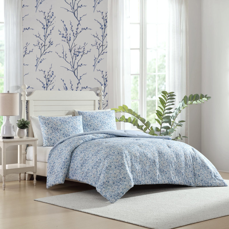 Twin Blue Cotton Reversible Floral Bedding Set