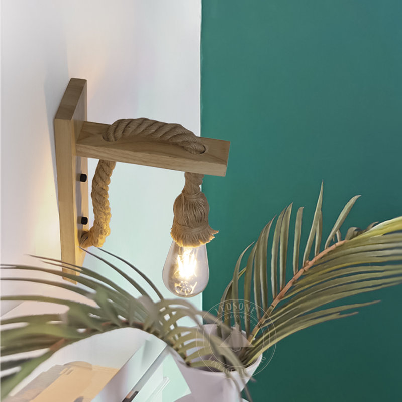 Rossmoor Armed Sconce, Yes