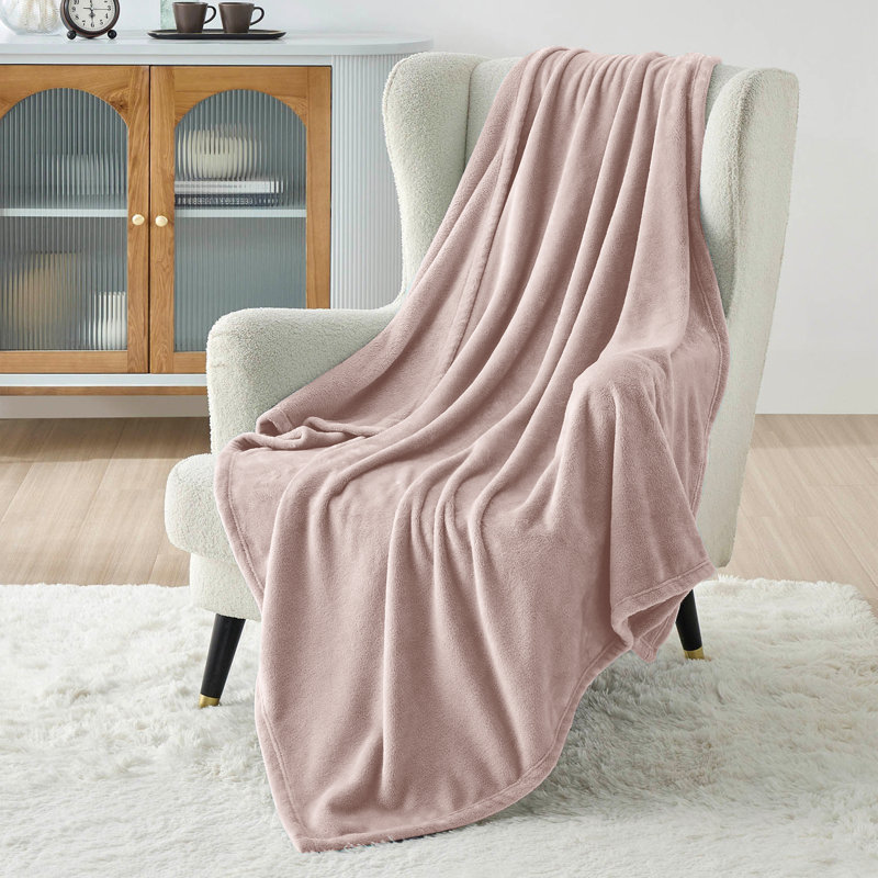 Luxury Mink Fleece Blanket - Ultra Soft, Warm & Lightweight Throw, 130cm W x 150cm L, Pink