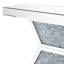 Console, miroir et faux diamants