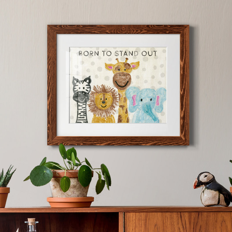 «Born to Stand Out» - Impression sur papier encadrée, H 20 po x l 17 po x P 1,5 po, Papier avec cadre érable