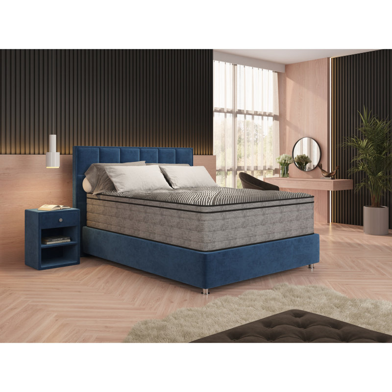 Très grand matelas 15 po avec gel Pure Ice Ultra. Garantie de qualité du sommeil 2 po contenant du cuivre, du gel, de l'argent et du graphite. Les bords enveloppés sur le périmètre permettent de réduire le bruit et le mouvement d'isolation. Réglable. Fabriqué aux États-Unis