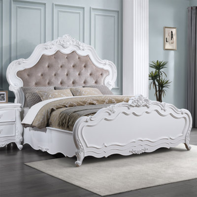 King‑Size European Upholstered Carved Bed Frame