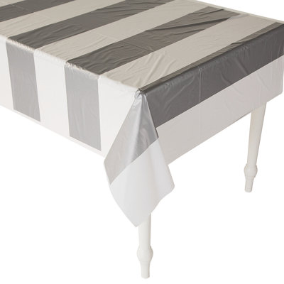 Tablecloth Roll