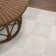 Tapis blanc / crème à motif géométrique Ralph Laurie