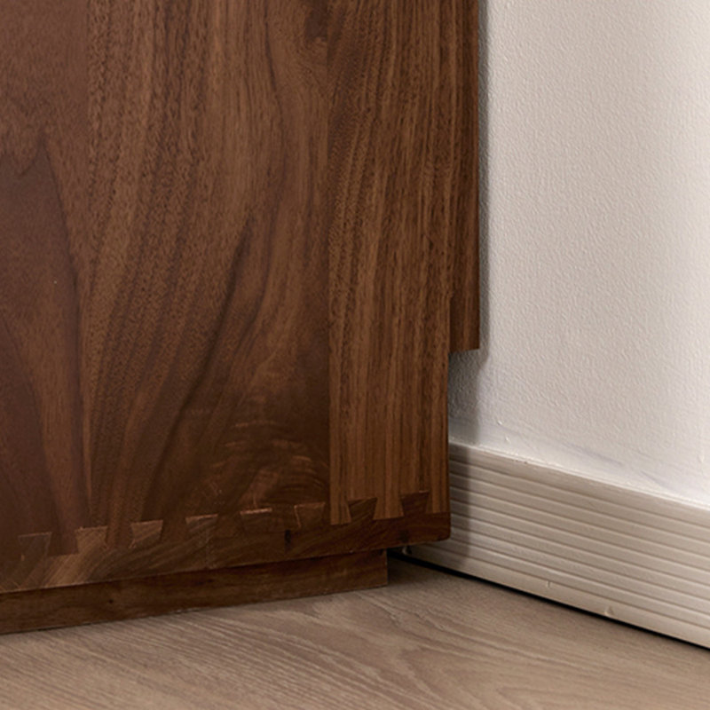 Armoire d'appoint en verre sur pied