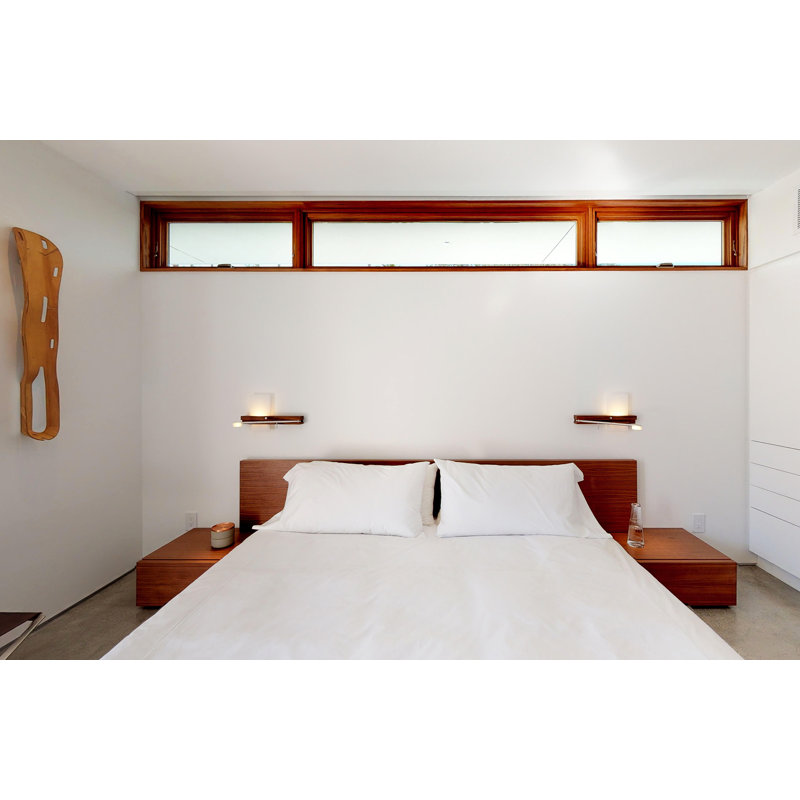 Levo LED Flush Mounted Sconce, Right, Plug-in