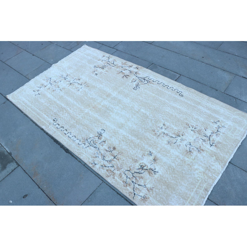 Tapis rétro en laine à motif tribal rétro d'inspiration turque Anatolian
