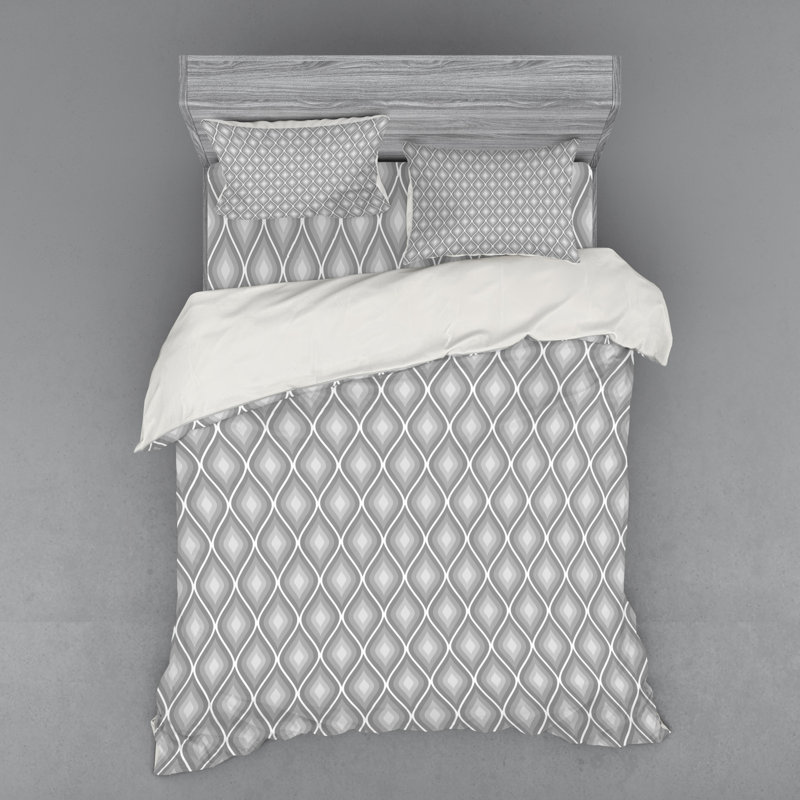 Eclectic Polyester Geometric Shapes Duvet Cover, Queen Duvet Cover + 3 Additional Pieces